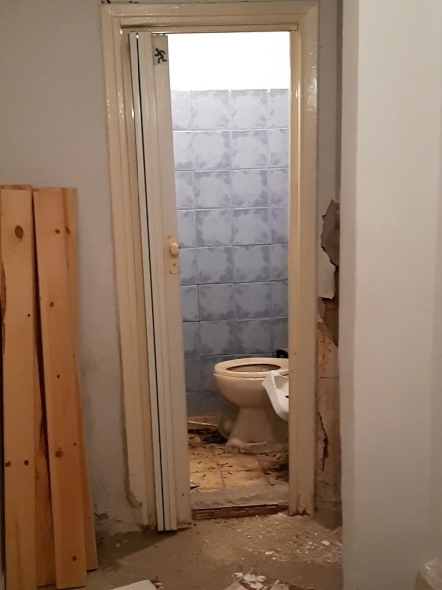 Μοντέρνα ανακαίνιση διαμερίσματος στη Θεσσαλονίκη πριν