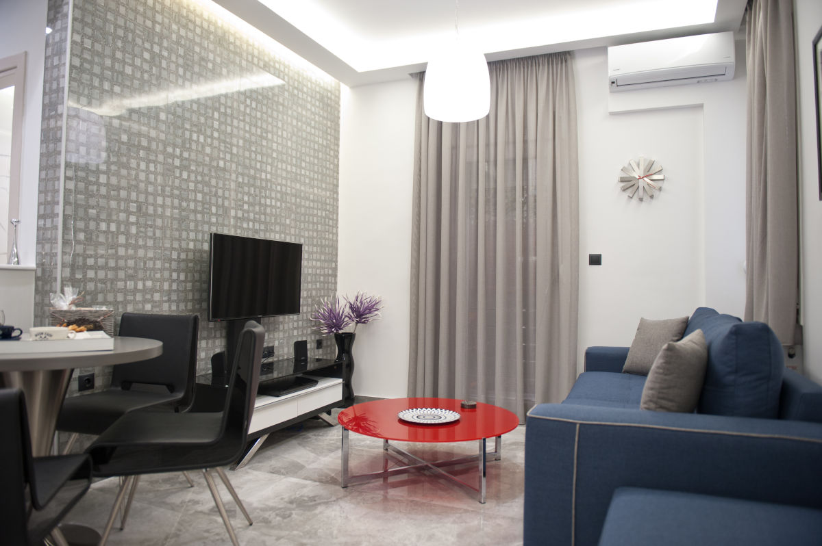 Μοντέρνα ανακαίνιση διαμερίσματος στη Θεσσαλονίκη