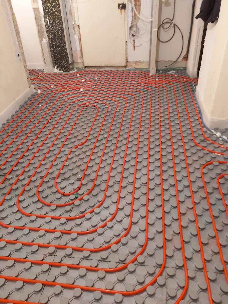 Τοποθέτηση ενδοδαπέδιας θέρμανσης στη Θεσσαλονίκη