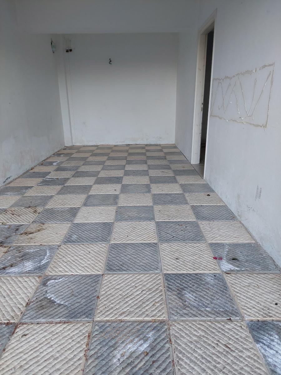 Μοντέρνα ανακαίνιση γκαράζ στον Βράχο Πρέβεζας πριν