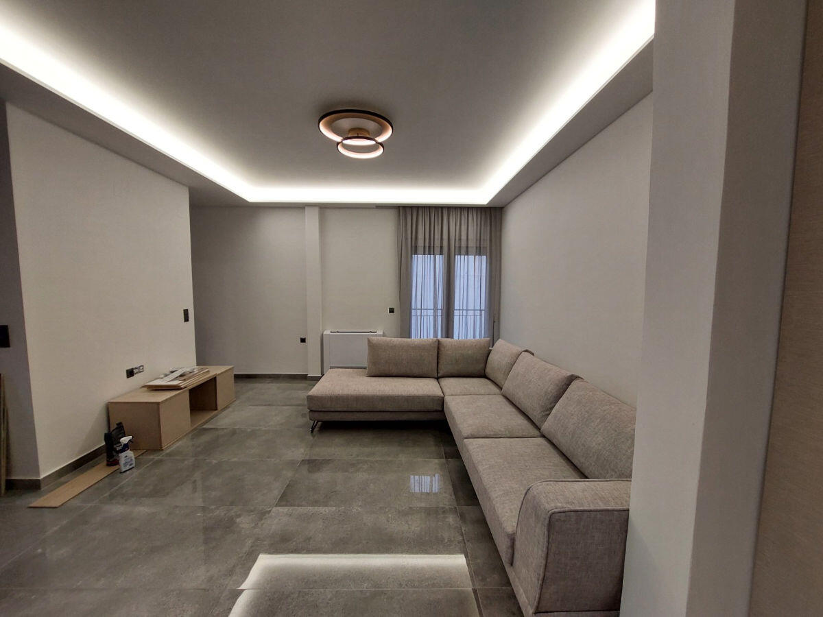 Μοντέρνα ανακαίνιση διαμερίσματος στα Ιωάννινα