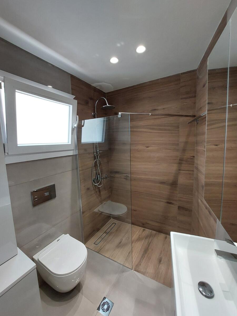 Μοντέρνα ανακαίνιση διαμερίσματος στα Ιωάννινα μετά