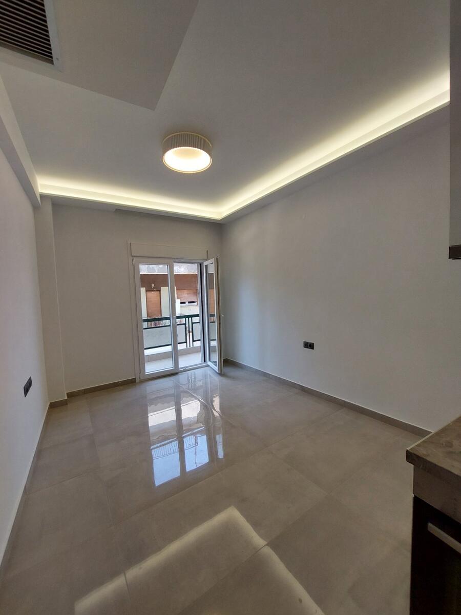 Μοντέρνα ανακαίνιση διαμερίσματος στα Ιωάννινα μετά