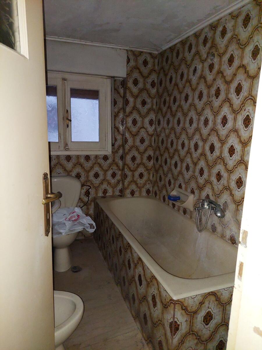 Μοντέρνα ανακαίνιση διαμερίσματος στα Ιωάννινα πριν