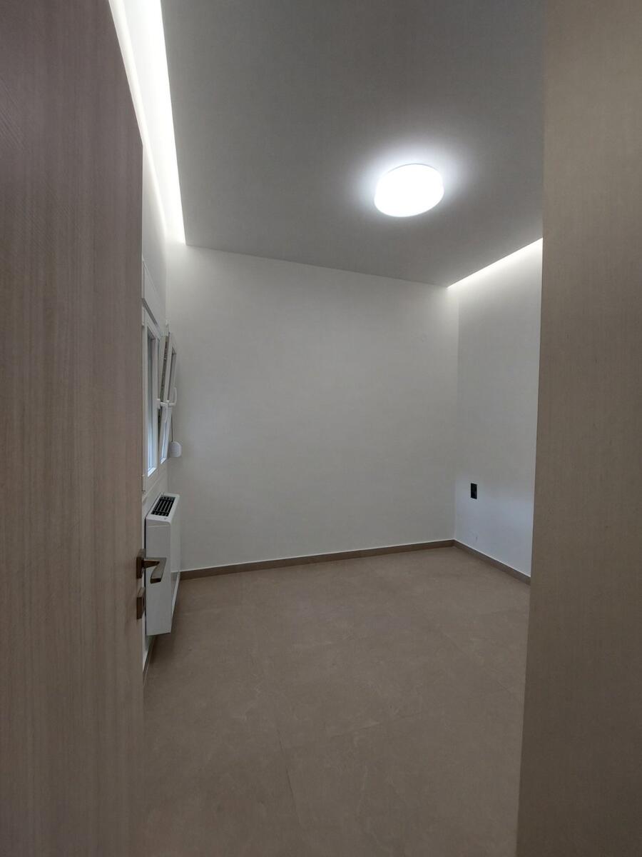 Μοντέρνα ανακαίνιση διαμερίσματος στα Ιωάννινα