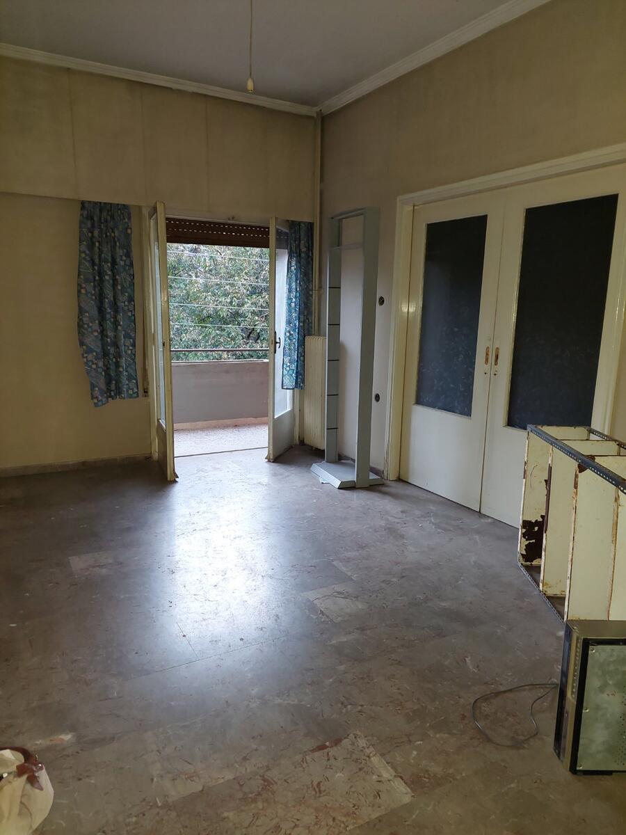 Μοντέρνα ανακαίνιση διαμερίσματος στα Ιωάννινα πριν